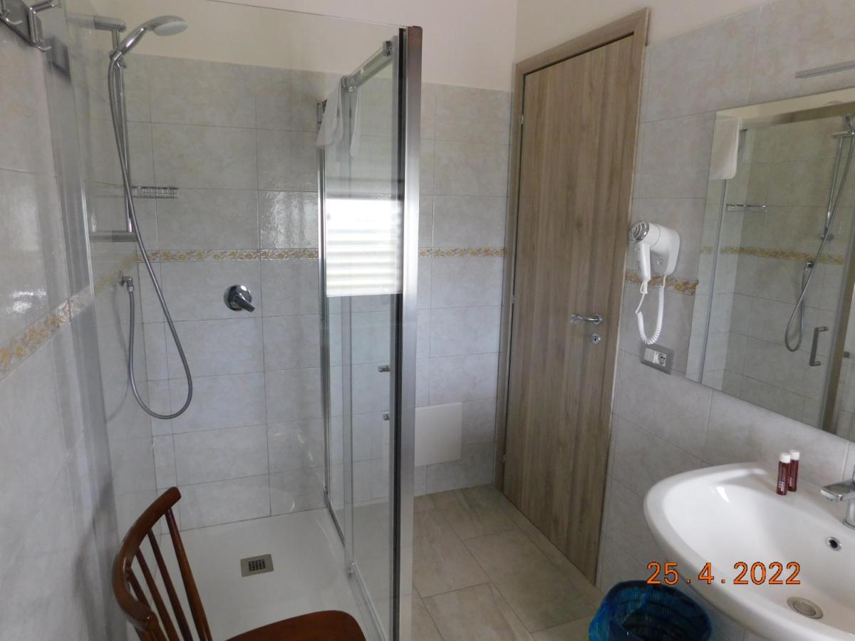 B&B Divino Càbras Eksteriør billede